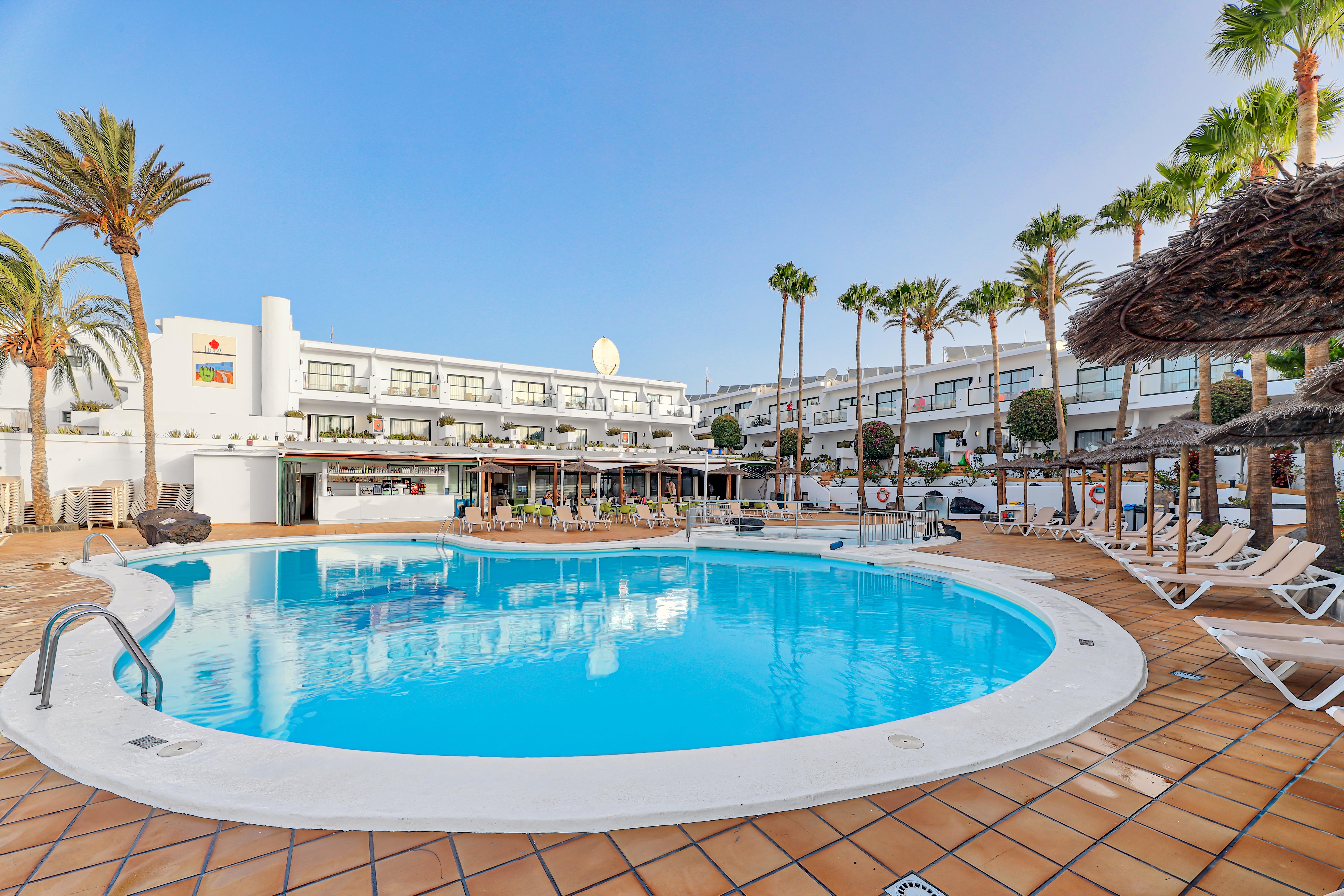 Hotel Thb Flora بويرتو ذيل كارمين المظهر الخارجي الصورة